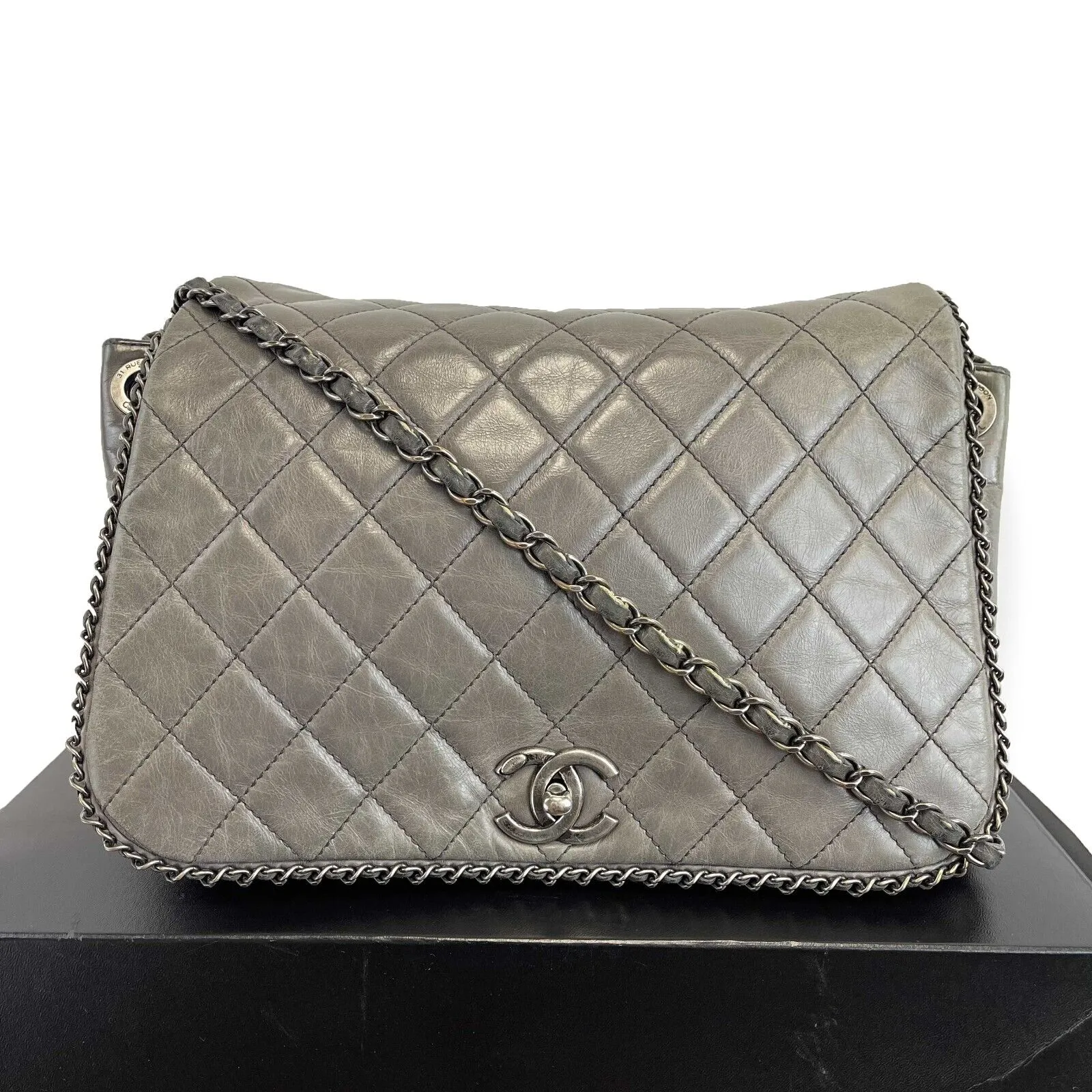 CHANEL - Calfskin Quilted Large CC Enchained Accordion - Gray Shoulder Bag