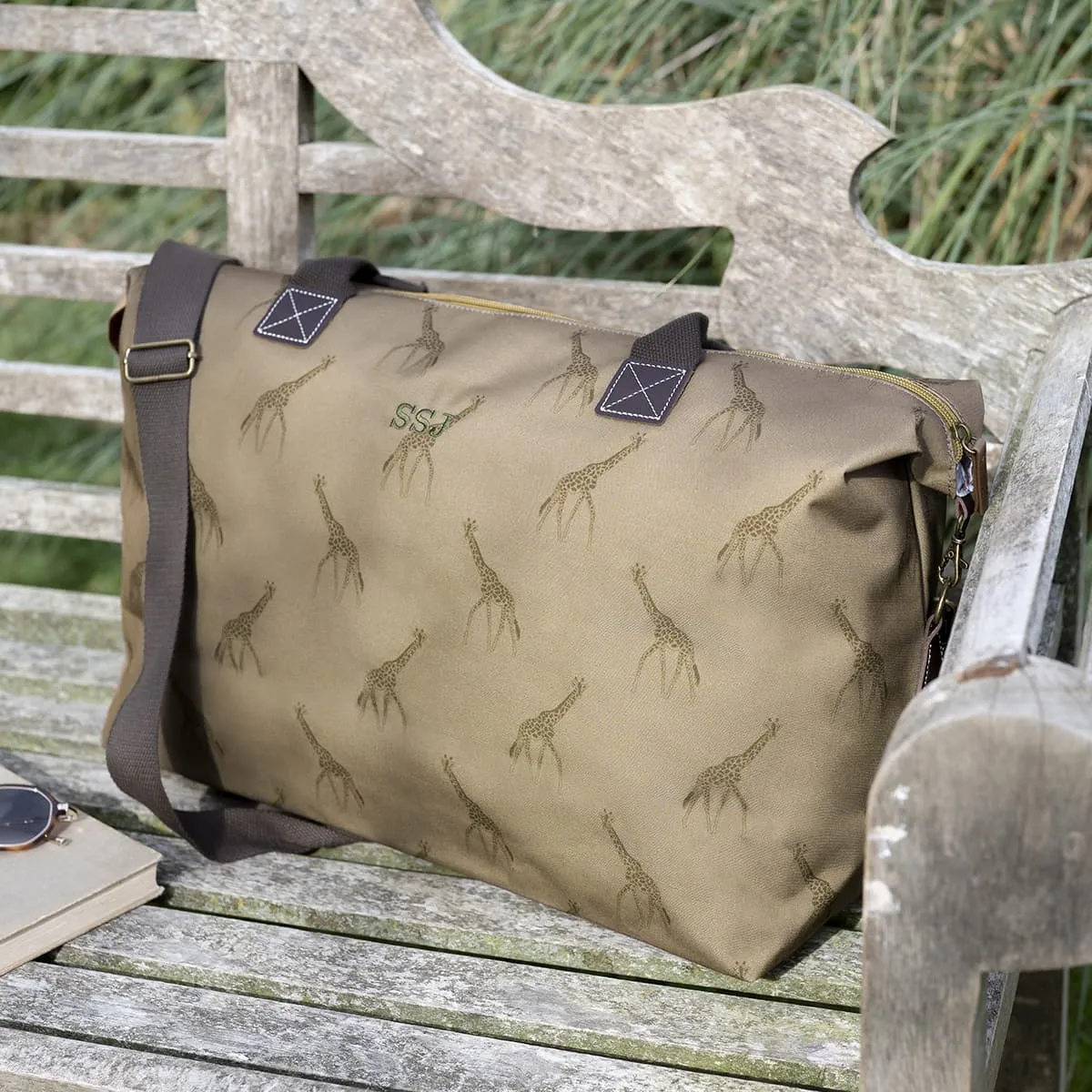 Giraffe Weekend Oundle Bag