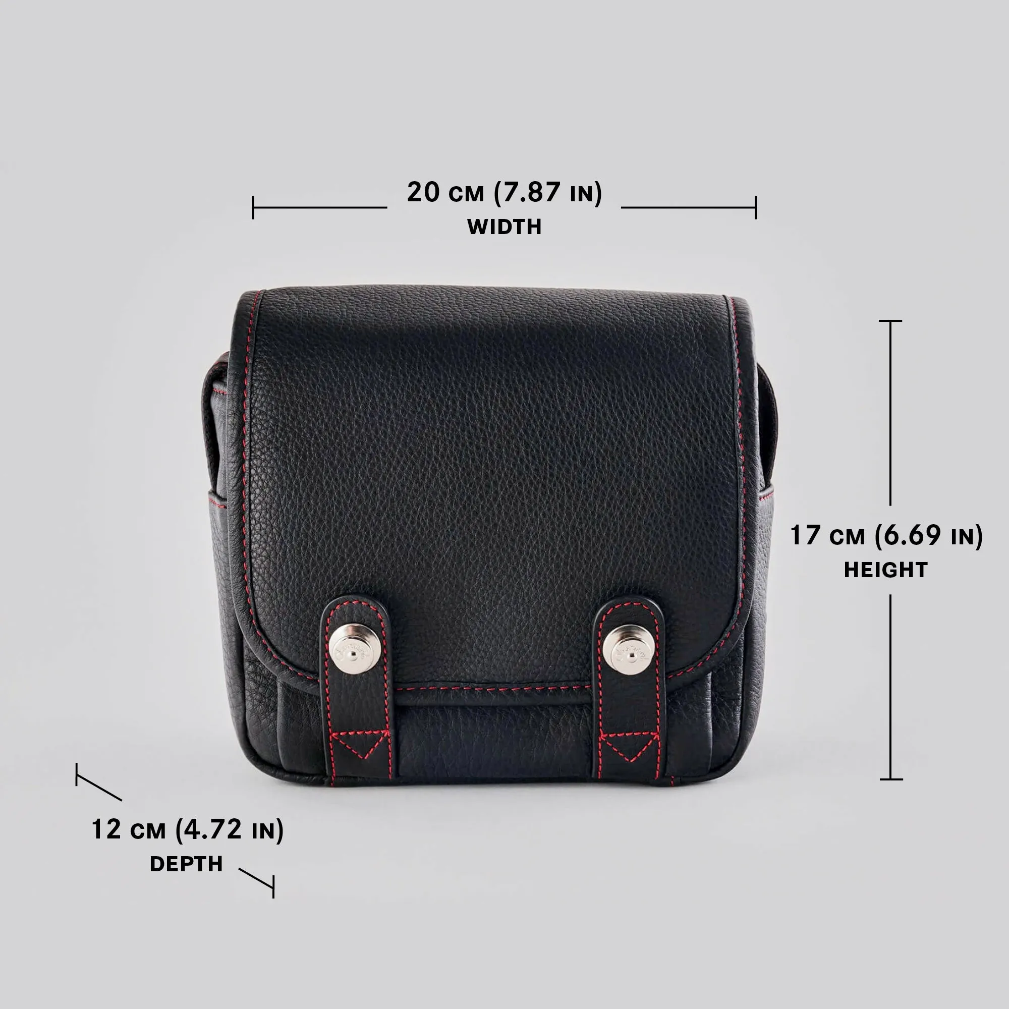 Oberwerth ‘Phil’ Leather Camera Bag - Black with Red Stitching