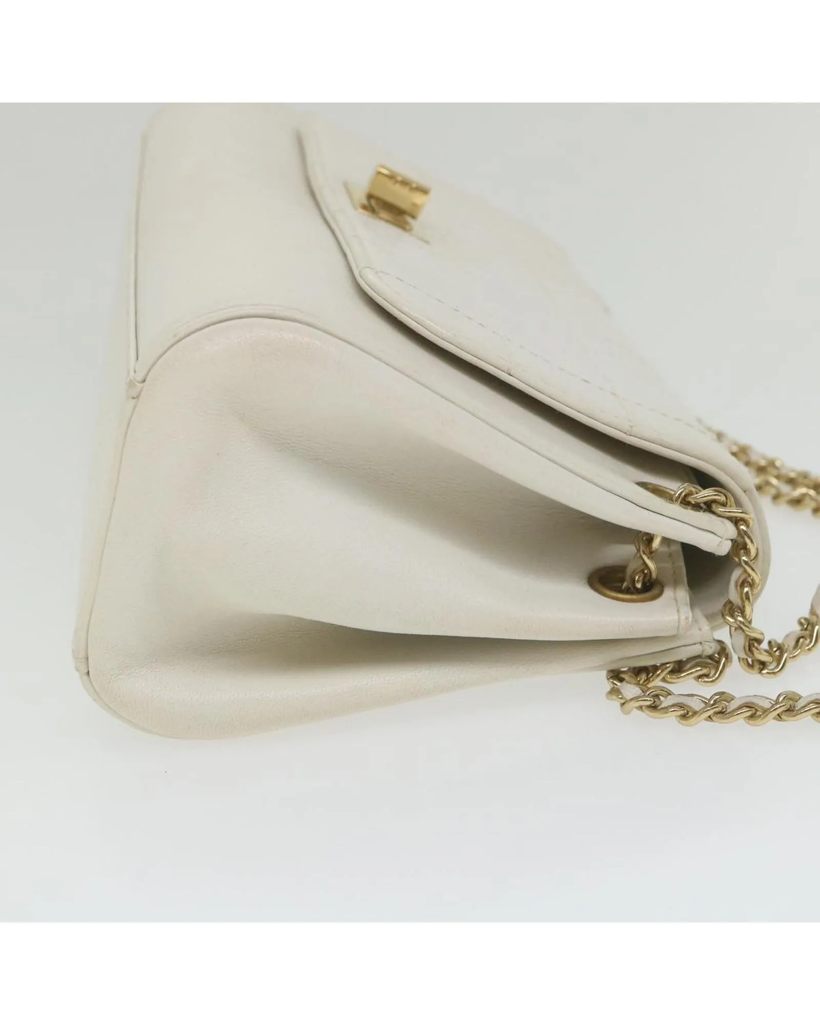 White Leather Chain Shoulder Bag with CC Logo