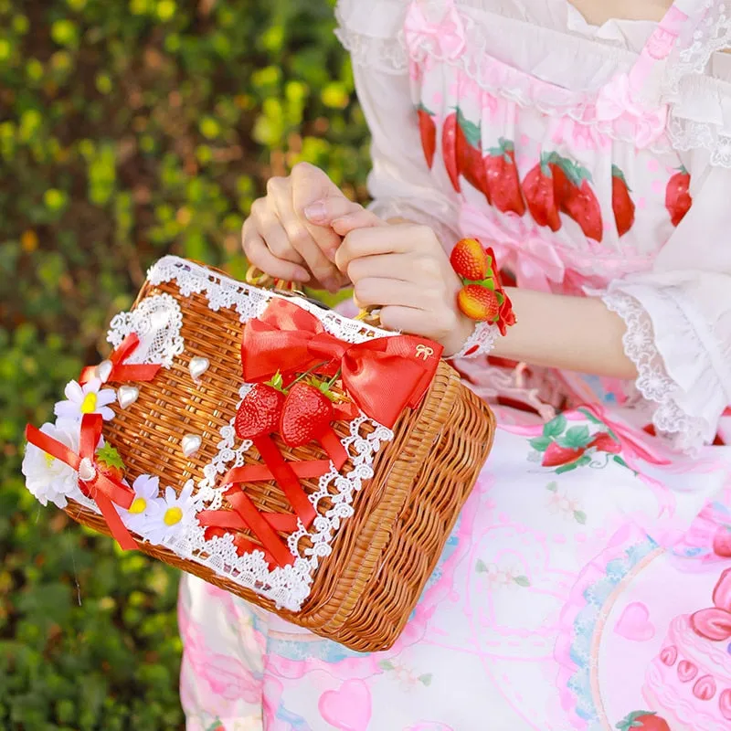 Wicker Strawberry Purse