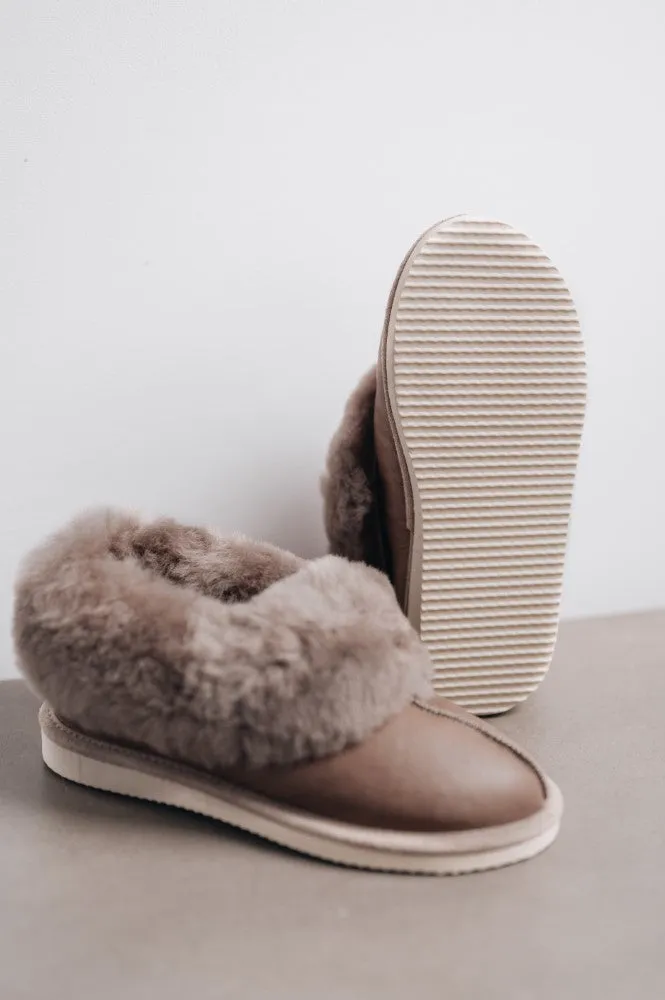 Women's Sheepskin Slippers | RUBY